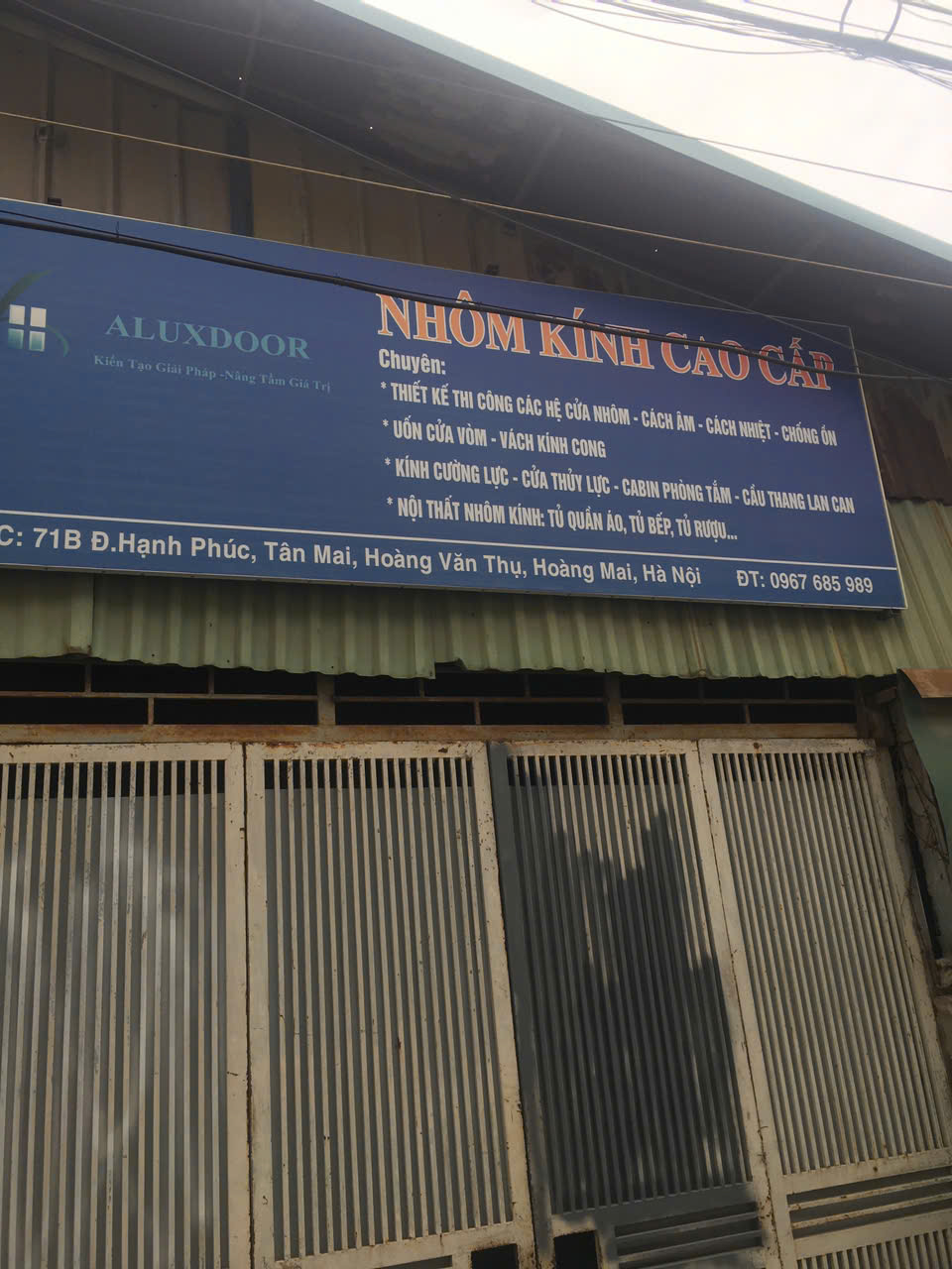 Xưởng sản xuất Nhôm Kính Cao Cấp ALUXDOOR tại 71B Hạnh Phúc, Tân Mai, Hoàng Mai