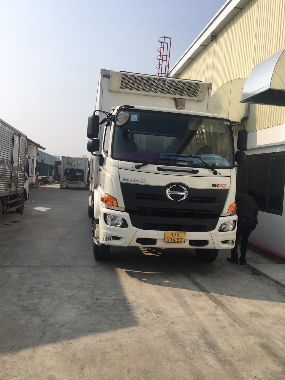 Kinh Nghiệm Chọn Xe Tải Phù Hợp Khi Chuyển Nhà Chung Cư Tại Hà Nội